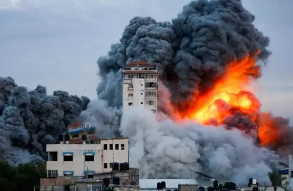 غارات جوية إسرائيلية تستهدف بلدتي الخيام ودير الزهراني في جنوب لبنان - 1 - سيناء الإخبارية