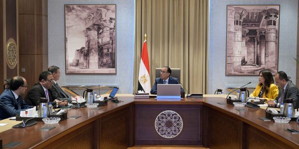 رئيس مجلس الوزراء يؤكد على أهمية توافر السلع والمنتجات المختلفة بجميع منافذ وزارة الزراعة - 1 - سيناء الإخبارية