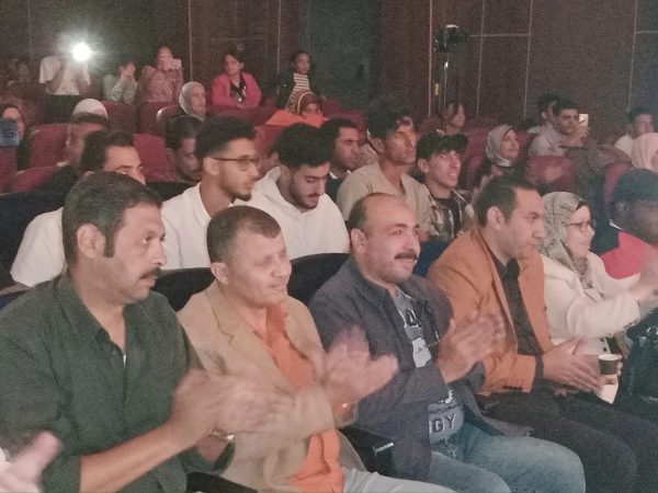 احتفال في قصر ثقافة العريش بمشاركة شباب المحافظات الحدودية ضمن برنامج "أهل مصر" - 5 - سيناء الإخبارية
