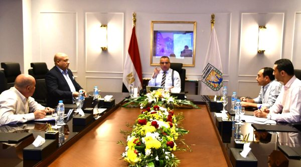 محافظ جنوب سيناء يبحث تطوير البنية التحتية السياحية مع هيئة الاستثمار الداخلي - 3 - سيناء الإخبارية