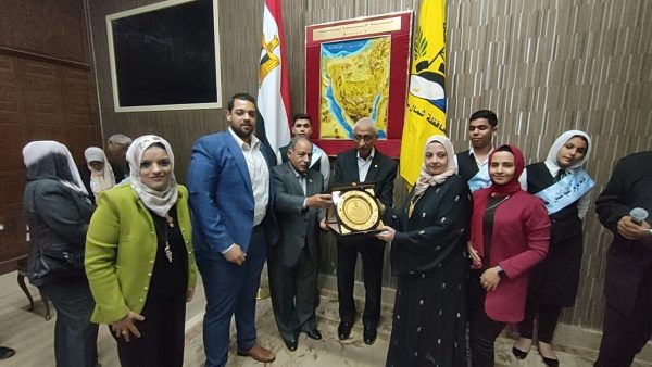 خالد مجاور يشهد حفل ختام فعاليات الأسبوع البيئي في حب مصر - 5 - سيناء الإخبارية
