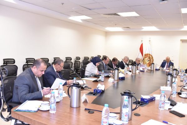 محمد جبران يترأس اجتماع مجلس إدارة صندوق إعانات الطوارئ للعمال بالعاصمة الإدارية - 7 - سيناء الإخبارية