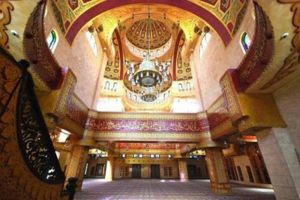 مسجد الصحابة بشرم الشيخ.. أيقونة إسلامية تروي قصة التسامح والسلام - 3 - سيناء الإخبارية