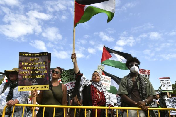 الشرطة الأمريكية تعتقل أكثر من 200 متظاهر مؤيد للفلسطينيين أمام بورصة نيويورك - 3 - سيناء الإخبارية