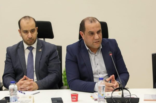 نائب وزير الصحة يعقد اجتماعًا لمتابعة مستجدات العمل بمنظومة سلاسل الإمدادات الدوائية والمستلزمات والأجهزة الطبية - 3 - سيناء الإخبارية