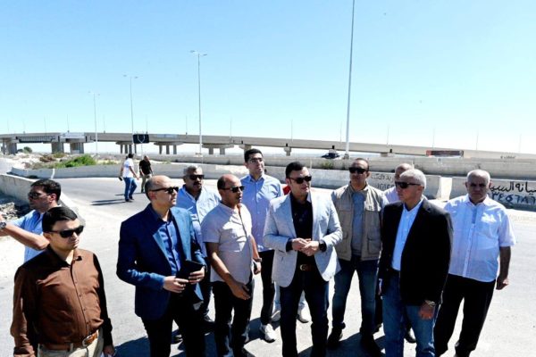 وزير الإسكان يشدد على ضرورة الانتهاء من أعمال التطوير ورفع الكفاءة بمركز مارينا العلمين السياحي - 1 - سيناء الإخبارية