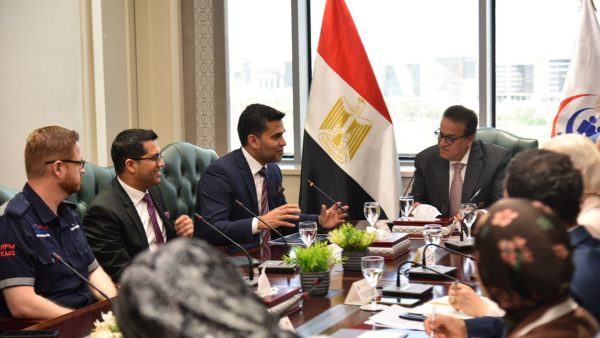 وزير الصحة يستقبل وفدًا من دولة الإمارات لبحث فرص الاستثمار في قطاع الرعاية الصحية - 3 - سيناء الإخبارية