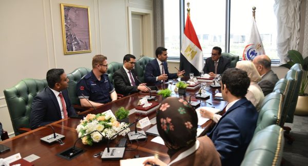 وزير الصحة يستقبل وفدًا من دولة الإمارات لبحث فرص الاستثمار في قطاع الرعاية الصحية - 5 - سيناء الإخبارية