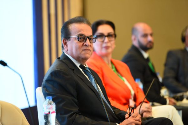 وزير الصحة يشهد جلسة حوارية تحت عنوان "الشراكة لنظام صحي من أجل استدامة النظام الصحي" - 3 - سيناء الإخبارية