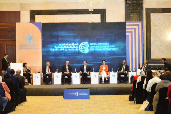 وزير الصحة يشهد جلسة حوارية تحت عنوان "الشراكة لنظام صحي من أجل استدامة النظام الصحي" - 3 - سيناء الإخبارية