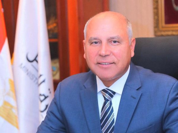 وزير النقل يهنئ أهالي شمال سيناء بمناسبة عودة قطارات نقل الركاب والبضائع بعد 57 سنة من التوقف - 1 - سيناء الإخبارية