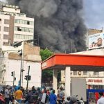 حريق ضخم يلتهم عدد كبير من السيارات ومبنى في شارع الحمرا ببيروت - 3 - سيناء الإخبارية