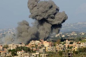 إسرائيل تتعرض لدمار كبير في تل أبيب وحيفا بسبب صواريخ حزب الله - 3 - سيناء الإخبارية