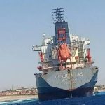 تلوث بحري خطير في القصير.. وزيرة البيئة تتابع حادث تسرب المازوت والشعاب المرجانية في خطر - 3 - سيناء الإخبارية