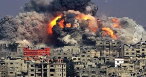 استشهاد فلسطينيون وإصابة آخرون بقصف لطيران الاحتلال الإسرائيلي ومدفعيته على بلدة جباليا بغزة - 1 - سيناء الإخبارية
