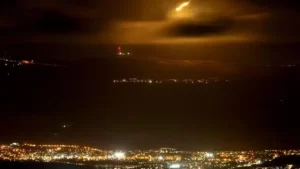 المتحدث باسم الجيش الإسرائيلي يؤكد على شن غارة على لبنان - 3 - سيناء الإخبارية