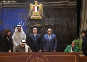 بطاقة إجمالية 1.2 جيجا وات.. توقيع اتفاقيتين لتنفيذ مشروعين لإنتاج الكهرباء من الطاقة الشمسية " بنظام BOO " - 5 - سيناء الإخبارية