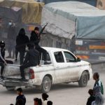 قطاع غزة تحت وطأة النهب.. 98 شاحنة مسروقة و25.5 مليون دولار حصيلة نهب العصابات المسلحة للمساعدات الإنسانية - 11 - سيناء الإخبارية