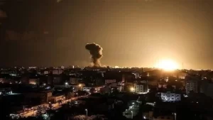 قوات الاحتلال الإسرائيلي تستهدف جسورًا حيوية في ريف حمص السورية ويسبب أضرارًا مادية - 3 - سيناء الإخبارية
