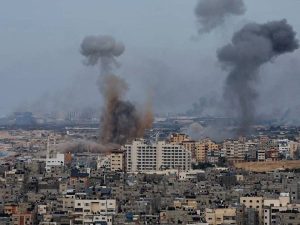 قطاع غزة يتعرض لغارات إسرائيلية متتالية من الطيران الحربي الإسرائيلي - 3 - سيناء الإخبارية