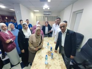 محافظ شمال سيناء يزور المرضى في مستشفى العريش ويكرم الطواقم الطبية - 1 - سيناء الإخبارية