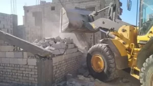 مدينة العريش تواصل إزالة التعديات ومخالفات البناء ضمن الموجه 24 إزالات في مرحلتها الأولي - 1 - سيناء الإخبارية