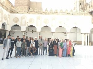 مركز الأزهر العالمي يستقبل شباب المحافظات المشارك في مبادرة " ابن وعيك .. نور فكرك " - 3 - سيناء الإخبارية