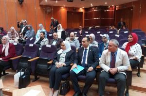 نائب وزير الصحة تتفقد خدمات وحدة بهرية رزنة وتقدم ندوة عن الألف يوم الذهبية بالزقازيق - 3 - سيناء الإخبارية