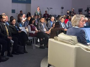 وزارة الصحة تشارك في جلسة عمل عن الممارسات الجيدة والدروس المستفادة من الاستثمار في التنمية البشرية - 1 - سيناء الإخبارية