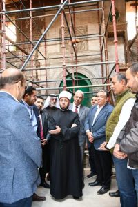 وزير الأوقاف يتفقد أعمال ترميم مسجد عبد الرحمن كتخدا الأثري ويؤكد سرعة الإنجاز - 9 - سيناء الإخبارية