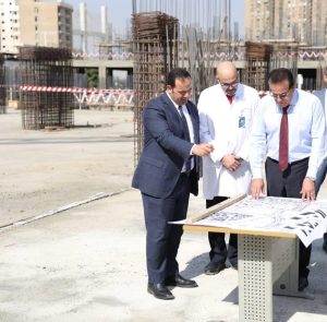 وزير الصحة يتفقد أعمال إنشاء مبنى الامتداد الرئيسي لمعهد ناصر بسعة 600 سريرا - 5 - سيناء الإخبارية