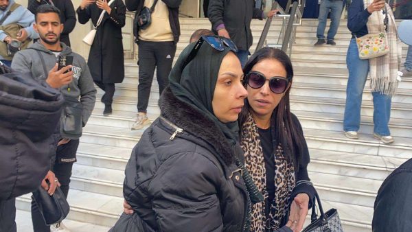 جنازة الفنان أحمد عدوية بحضور عدد من أصدقاء الوسط الفني ..صور - 1 - سيناء الإخبارية