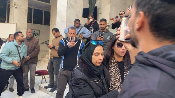 جنازة الفنان أحمد عدوية بحضور عدد من أصدقاء الوسط الفني ..صور - 5 - سيناء الإخبارية