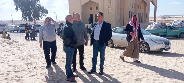 نائب محافظ شمال سيناء يزور تجمع بئر لحفن لتلبية مطالب الأهالي - 9 - سيناء الإخبارية