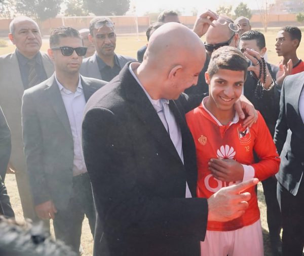 وزيرا التعليم والعمل يتفقدان مدارس قنا ويحثان الطلاب على الالتزام - 17 - سيناء الإخبارية