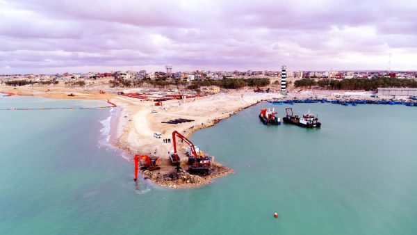 ميناء العريش.. بوابة اقتصادية جديدة على البحر المتوسط وركيزة للتنمية المستدامة في شمال سيناء - 1 - سيناء الإخبارية