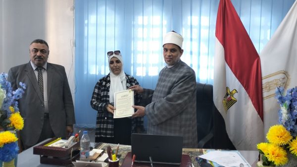 أزهر شمال سيناء يكؤم المعلمين والطلاب المتميزين في معهد العريش الجديد - 1 - سيناء الإخبارية