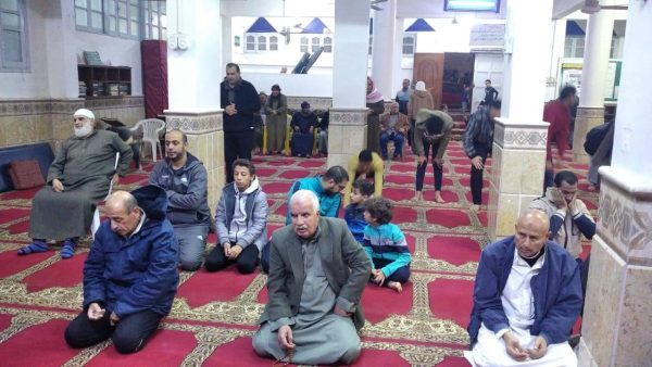 وزارة الأوقاف تواصل حملتها التوعوية لمكافحة الشائعات في مسجد عمر بن الخطاب بالعريش - 1 - سيناء الإخبارية