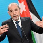 أيمن الصفدي يشدد على ضرورة أن يقف الجميع إلى جانب أبناء الشعب السوري - 3 - سيناء الإخبارية