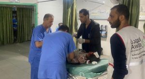 الإغاثة الطبية بغزة : الاحتلال يستهدف المراكز الصحية والكوادر الطبية بغزة دون احترام القوانين الدولية - 3 - سيناء الإخبارية