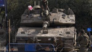 الجيش الإسرائيلي ينفى تقدم دباباته نحو دمشق و تواجده فقط في المنطقة العازلة في الجولان - 1 - سيناء الإخبارية