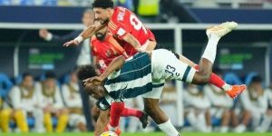 الشوط الأول من مباراة الأهلي وباتشوكا المكسيكي ينتهي بالتعادل السلبي بدون أهداف - 1 - سيناء الإخبارية