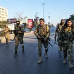 اشتباكات عنيفة تهز حلب وحماة.. تقدم مفاجئ للفصائل المسلحة في مواجهة الجيش السوري - 17 - سيناء الإخبارية