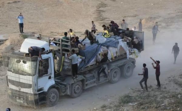 فقدان 23 شاحنة مساعدات في غزة.. كارثة جديدة تضاف إلى معاناة أهل القطاع - 9 - سيناء الإخبارية