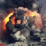 انتشال جثماني شهيدين إثر قصف للاحتلال على حي الجنينة شرقي مدينة رفح - 5 - سيناء الإخبارية