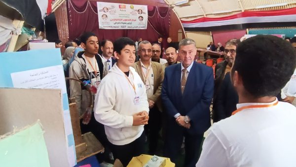 تعليم شمال سيناء افتتاح معرض العلوم والهندسة "آيسف" بمشاركة 24 مشروعاً - 7 - سيناء الإخبارية