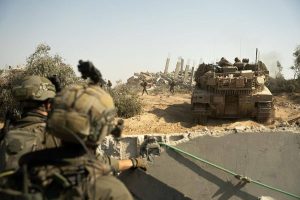 جيش الاحتلال يوجه تحذيرا لـ5 بلدات في جنوب سوريا ودعا سكانها لملازمة منازلهم - 3 - سيناء الإخبارية