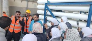 زيارة لطلاب المدرسة الثانوية للتمريض لمحطة تحلية مياه السكادرة بالشيخ زويد - 5 - سيناء الإخبارية