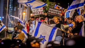 عائلات المحتجزين الإسرائيليين يؤكدون أنهم يريدون عودة ذويهم من قطاع غزة - 3 - سيناء الإخبارية
