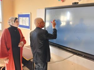 محافظ شمال سيناء يقوم بجولة ميدانيه لقرية قاطية للتأكد من تنفيذ القرارات التي اتُخذت خلال زيارة القرية منذ عدة أيام - 1 - سيناء الإخبارية